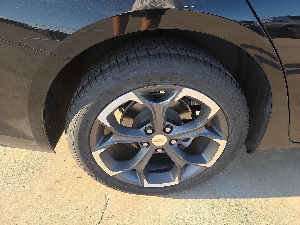 used 2023 Chevrolet Malibu car, priced at $17,784