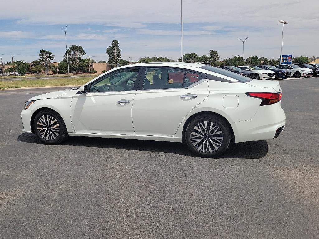 used 2023 Nissan Altima car, priced at $20,119