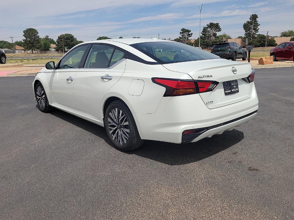 used 2023 Nissan Altima car, priced at $20,119