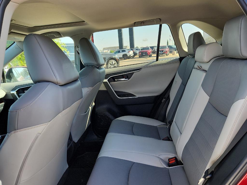 used 2019 Toyota RAV4 car, priced at $25,156