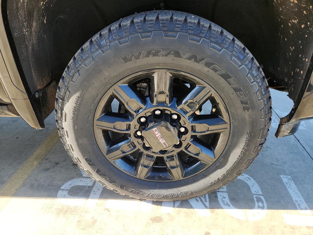 used 2024 GMC Sierra 2500 car, priced at $74,434