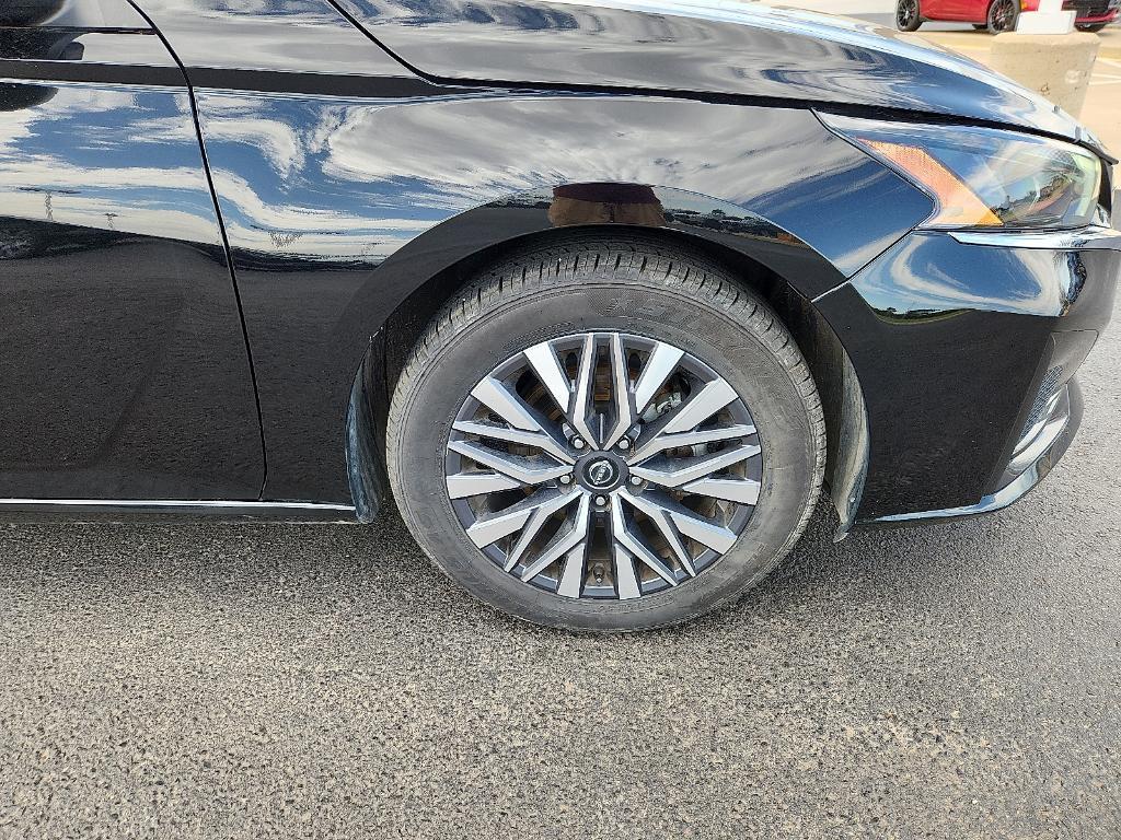 used 2023 Nissan Altima car, priced at $19,806