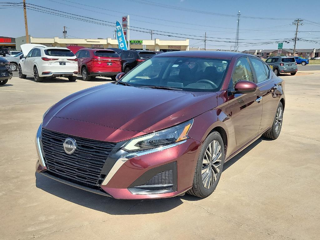 used 2023 Nissan Altima car, priced at $21,084