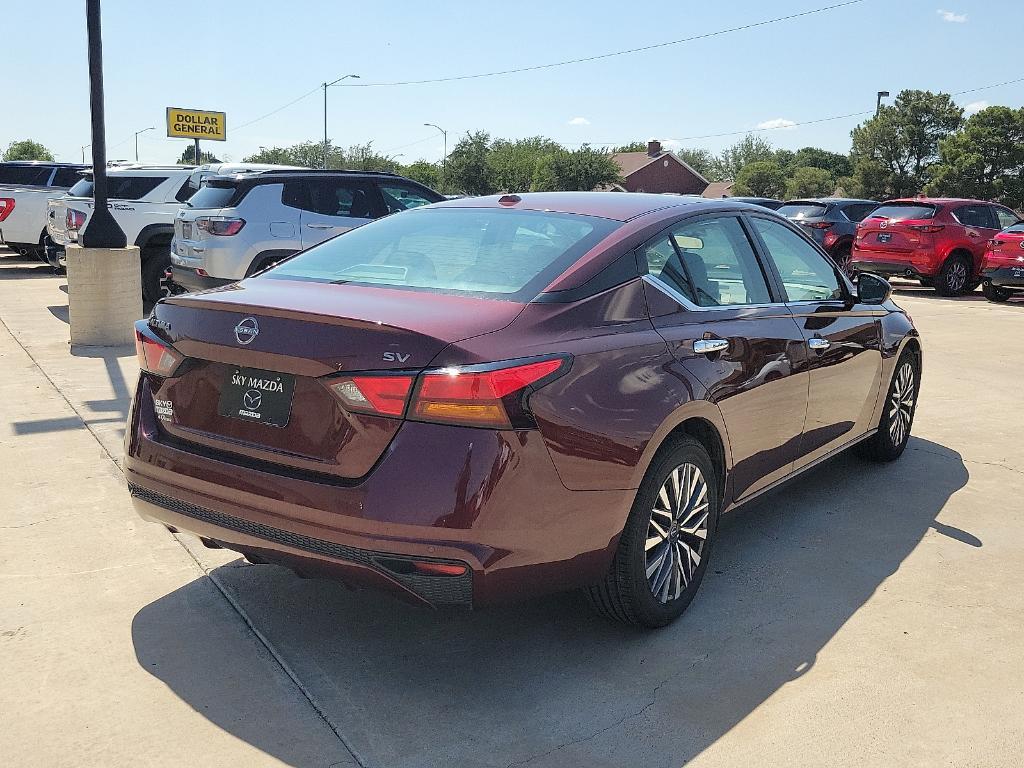 used 2023 Nissan Altima car, priced at $21,084