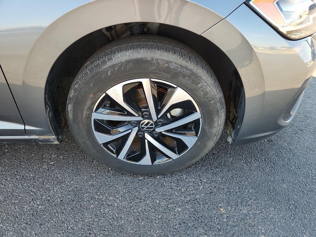 used 2024 Volkswagen Jetta car, priced at $18,231