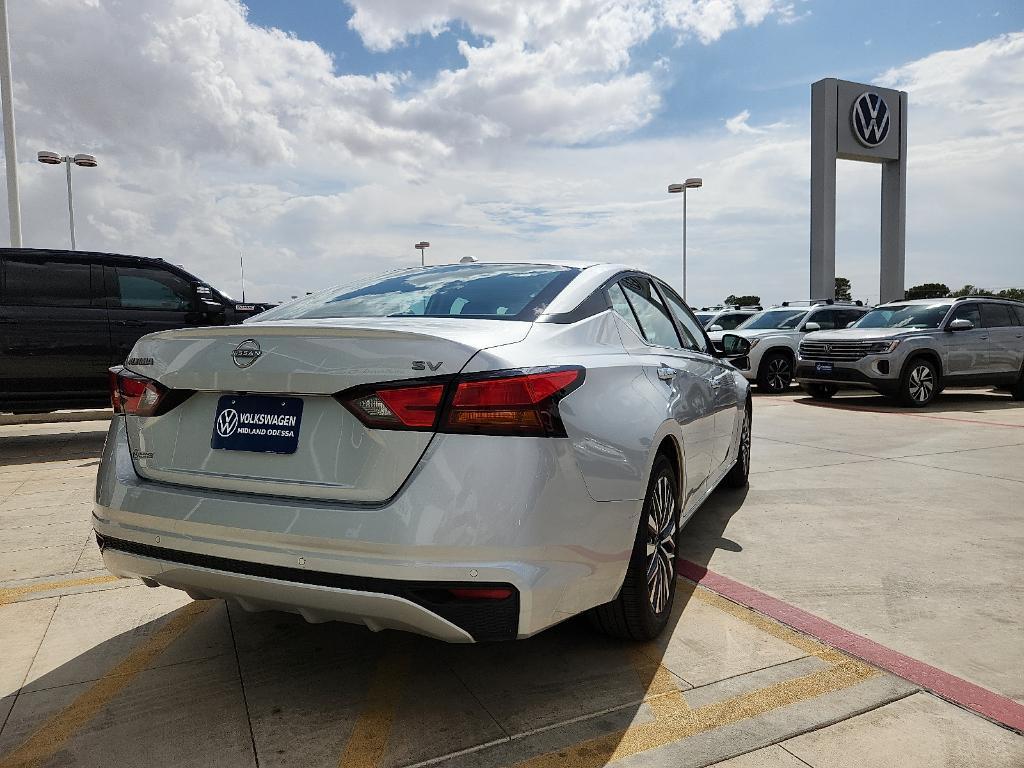 used 2023 Nissan Altima car, priced at $19,661