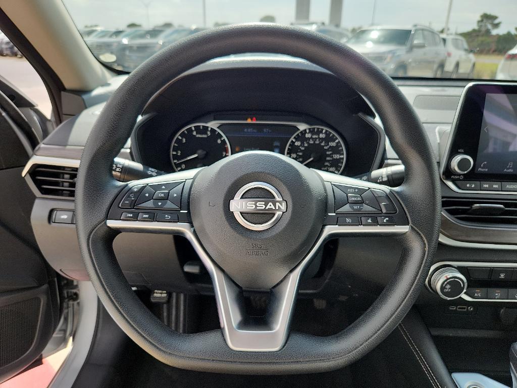used 2023 Nissan Altima car, priced at $19,661
