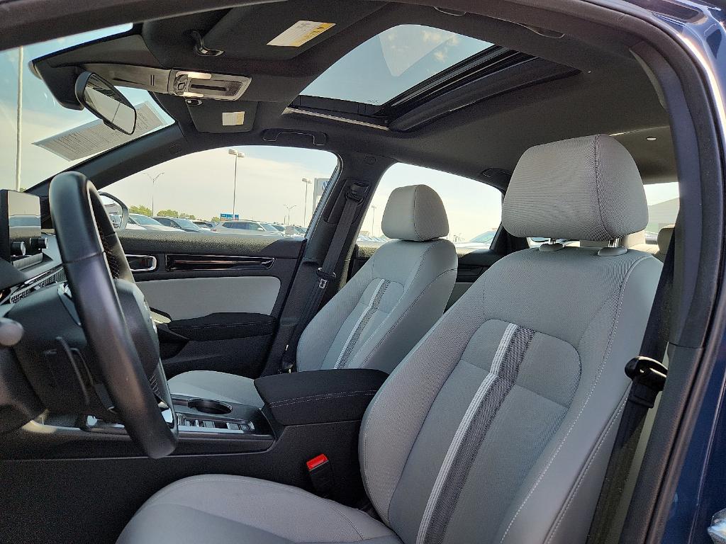 used 2025 Honda Civic Hybrid car, priced at $29,999