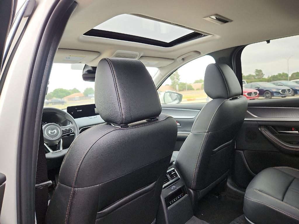 new 2025 Mazda CX-90 car, priced at $41,376