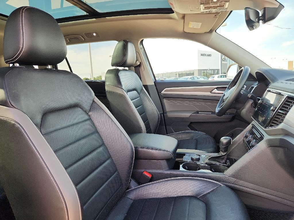 used 2021 Volkswagen Atlas car, priced at $28,249
