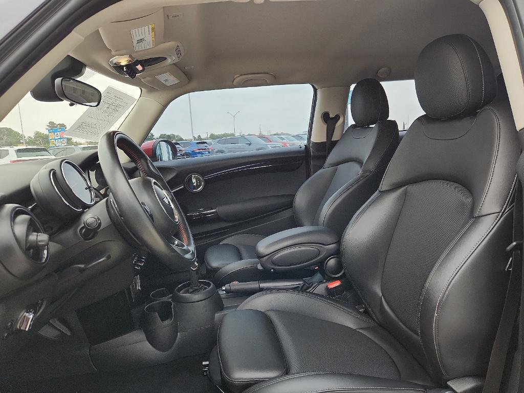 used 2020 MINI Hardtop car, priced at $17,819