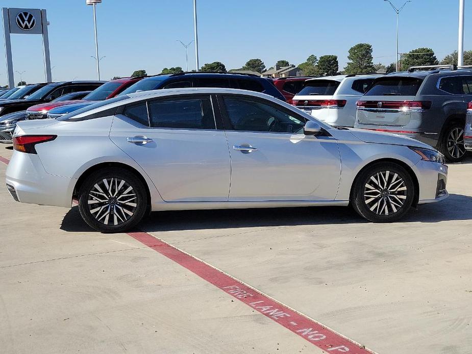 used 2023 Nissan Altima car, priced at $20,777