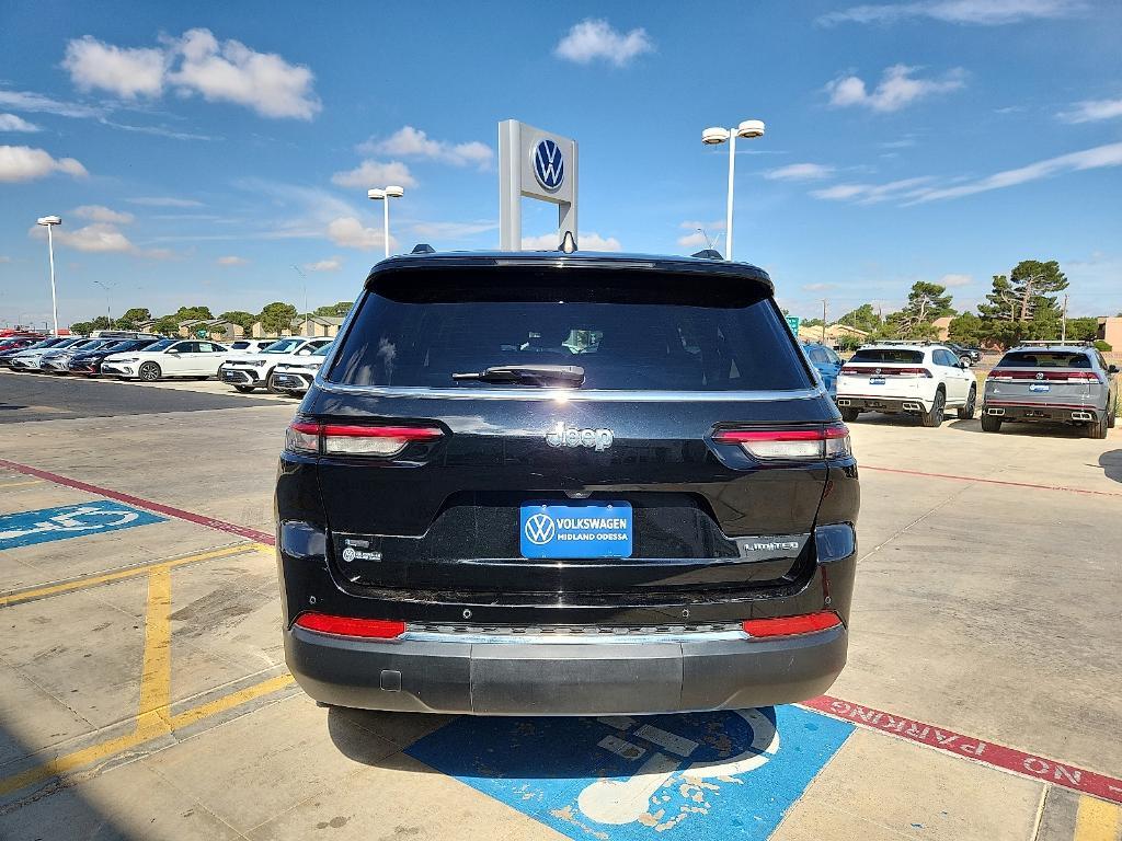 used 2021 Jeep Grand Cherokee L car, priced at $29,636