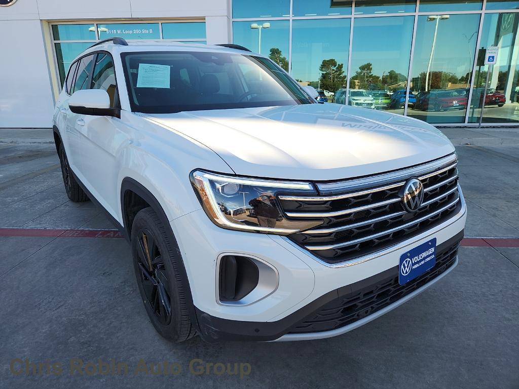 used 2025 Volkswagen Atlas car, priced at $33,549