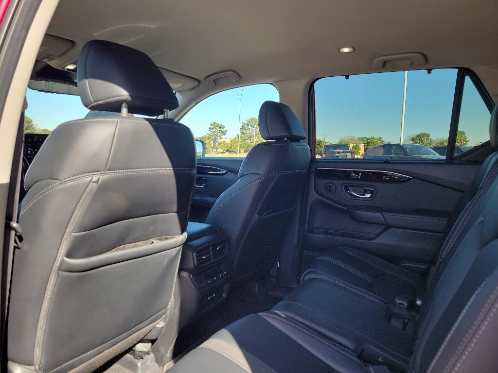 used 2023 Honda Pilot car, priced at $34,571