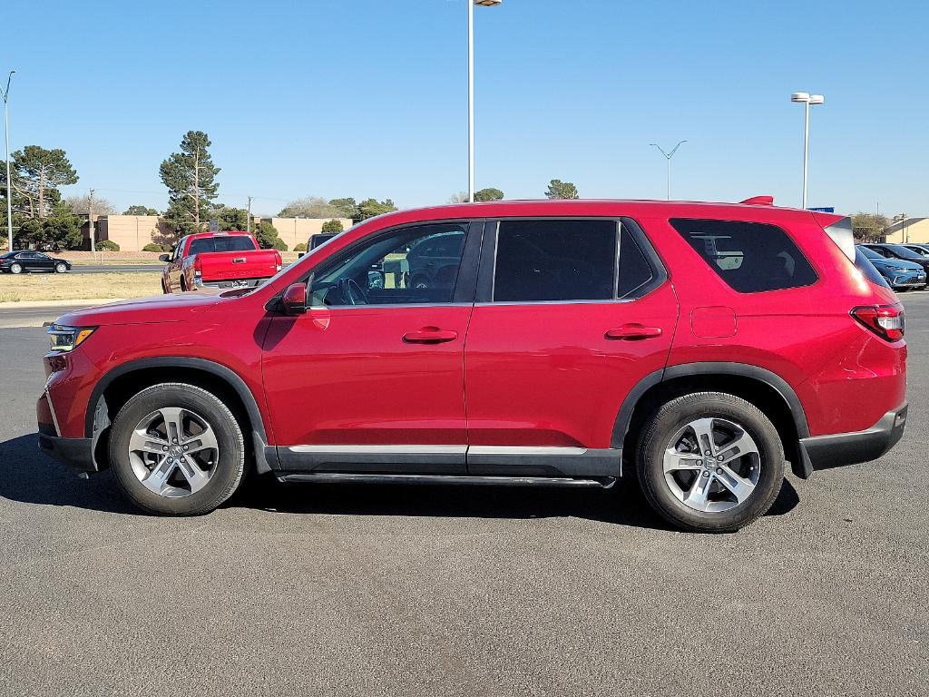 used 2023 Honda Pilot car, priced at $34,571