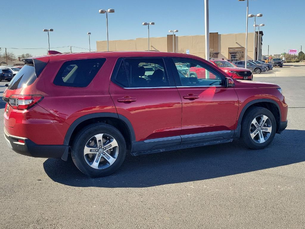 used 2023 Honda Pilot car, priced at $34,571