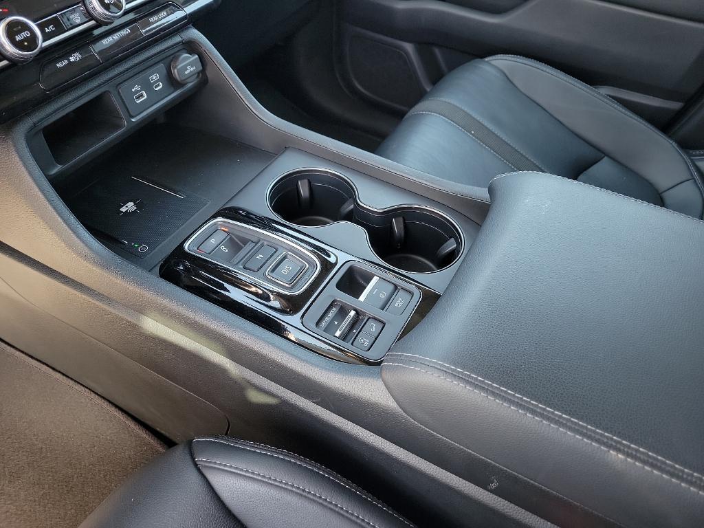 used 2023 Honda Pilot car, priced at $34,571