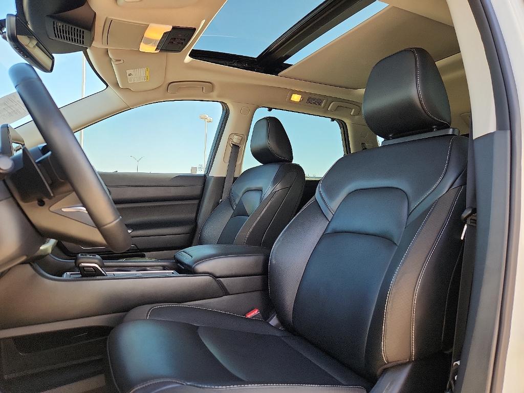 used 2023 Nissan Pathfinder car, priced at $34,999