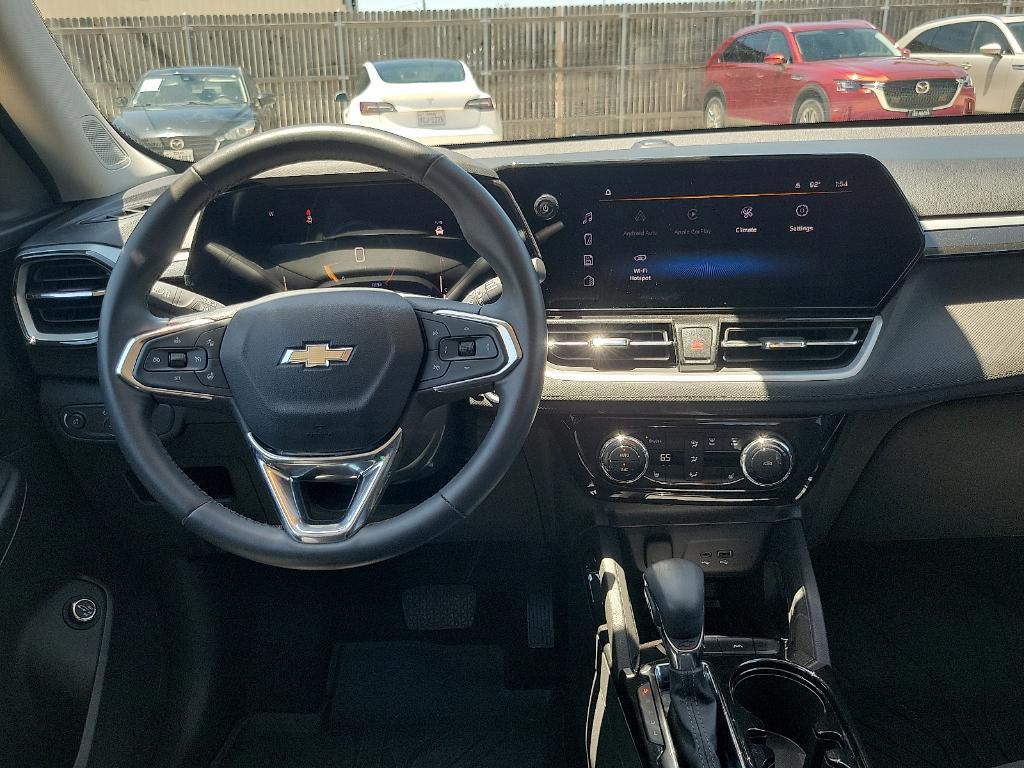 used 2024 Chevrolet TrailBlazer car, priced at $23,995