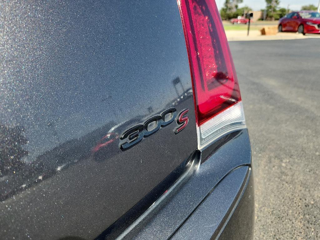 used 2022 Chrysler 300 car, priced at $28,317