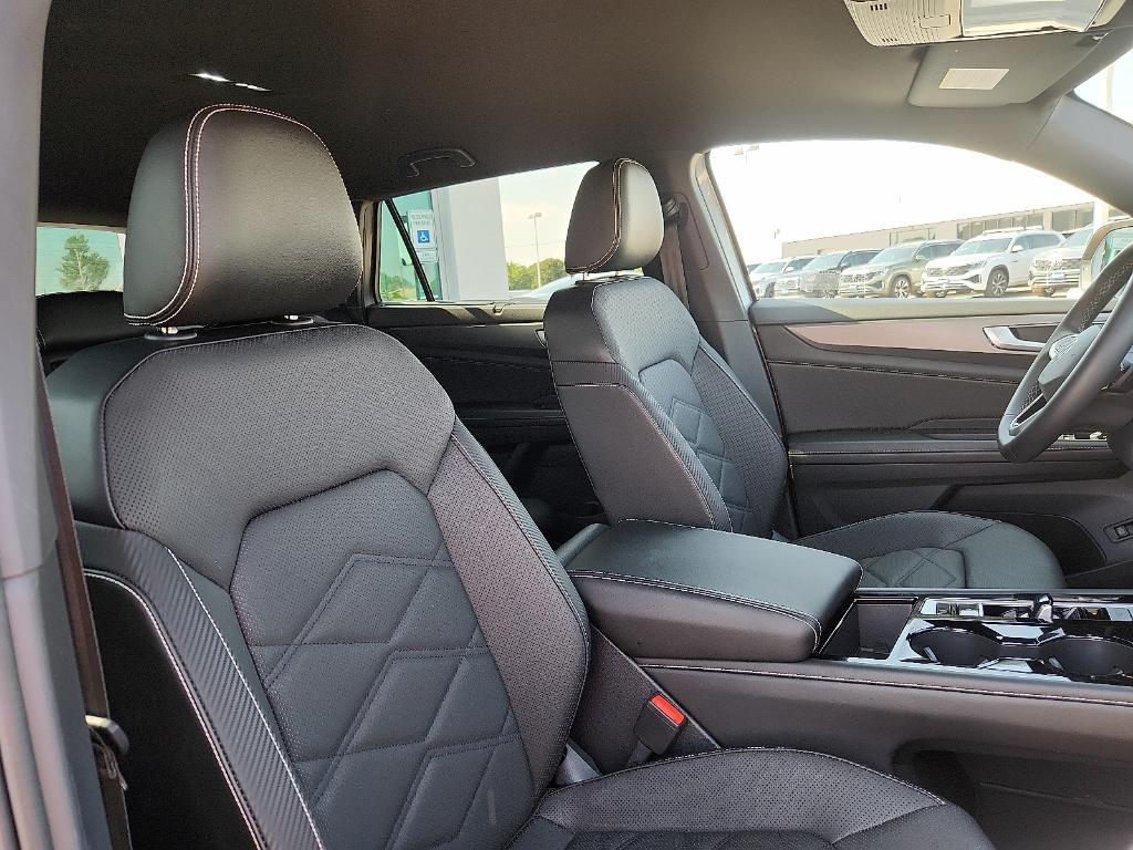 used 2024 Volkswagen Atlas Cross Sport car, priced at $31,898