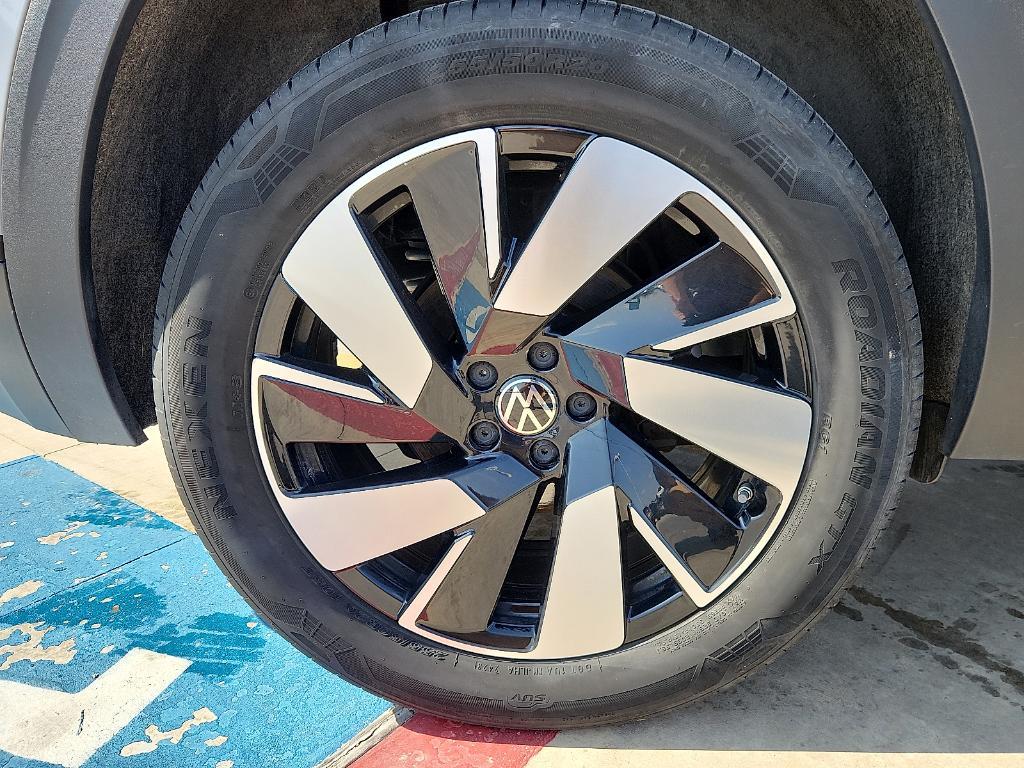 used 2024 Volkswagen Atlas Cross Sport car, priced at $31,898