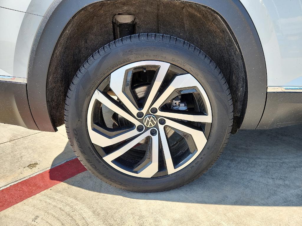 used 2021 Volkswagen Atlas car, priced at $34,788