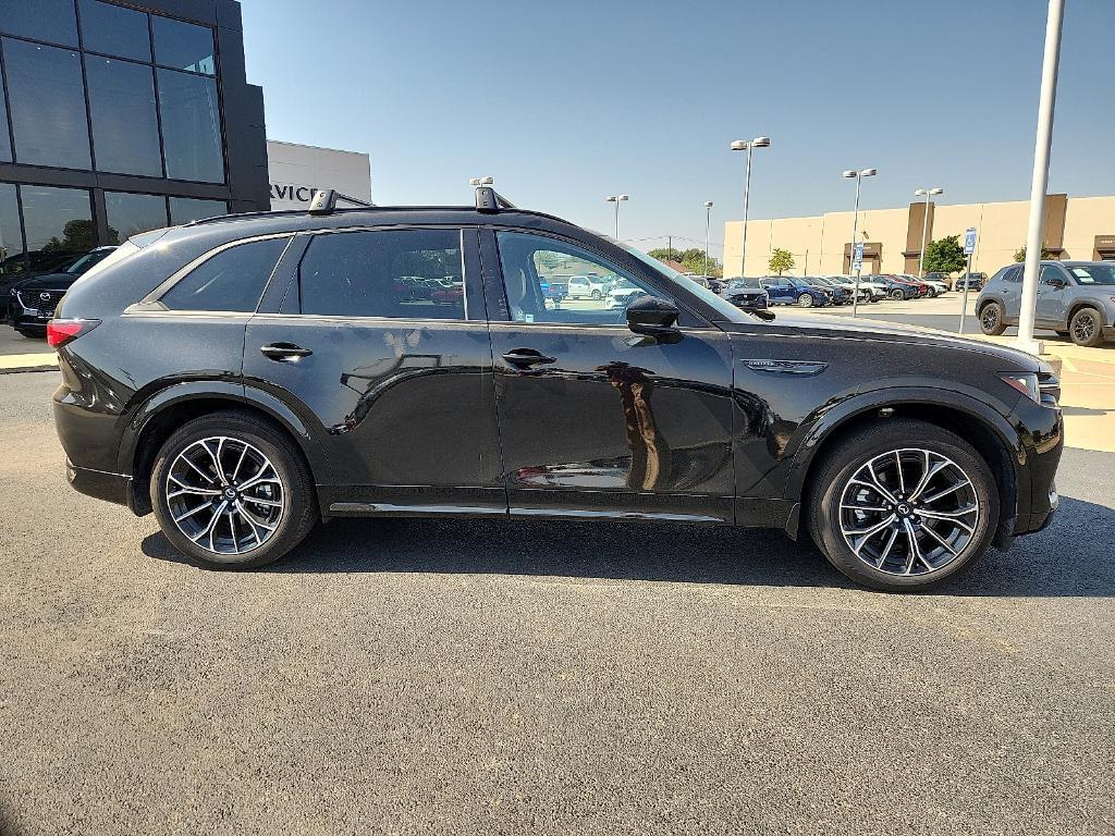 used 2025 Mazda CX-70 car