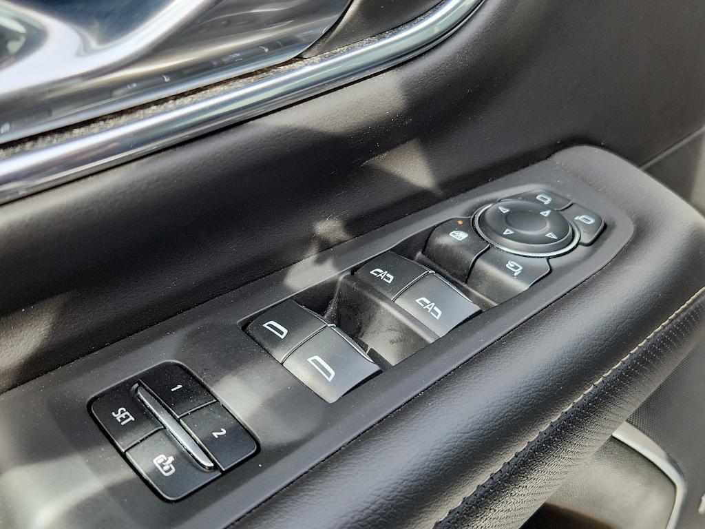 used 2023 Chevrolet Suburban car, priced at $53,487