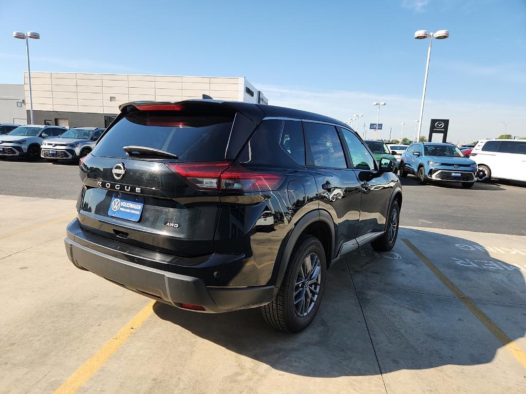 used 2024 Nissan Rogue car, priced at $24,733