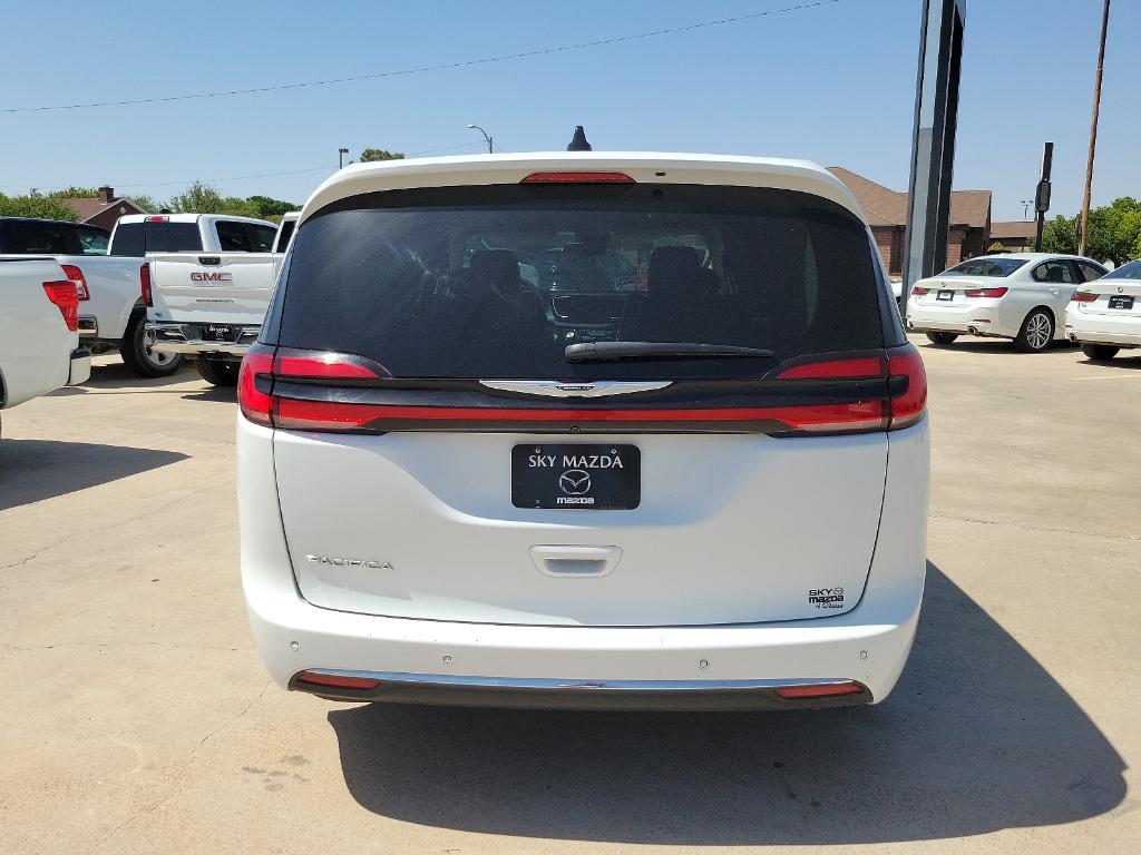 used 2023 Chrysler Pacifica car, priced at $24,984
