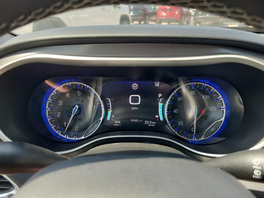 used 2023 Chrysler Pacifica car, priced at $24,984