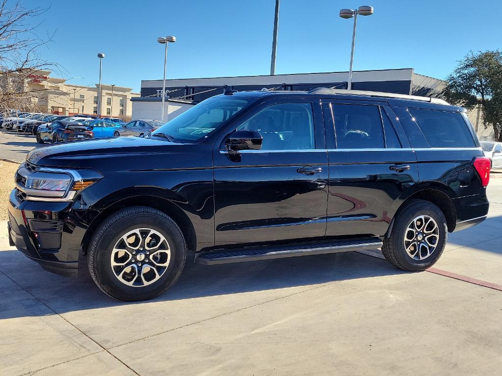 used 2022 Ford Expedition car, priced at $34,651