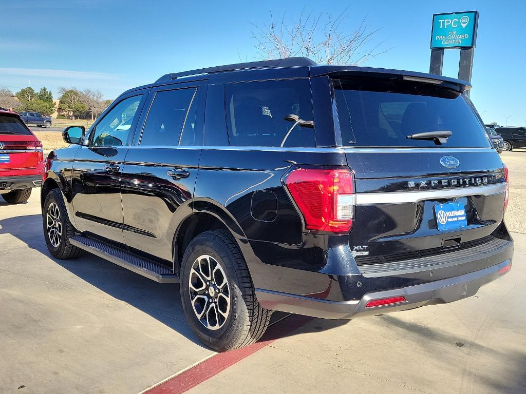 used 2022 Ford Expedition car, priced at $34,651