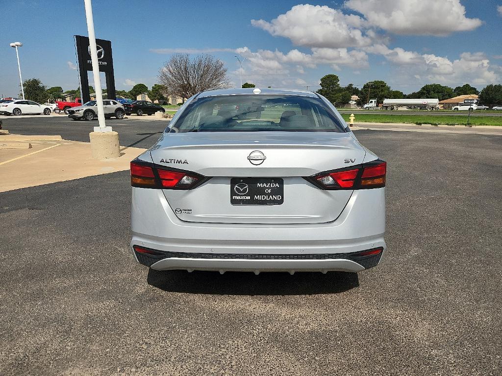 used 2023 Nissan Altima car, priced at $19,916