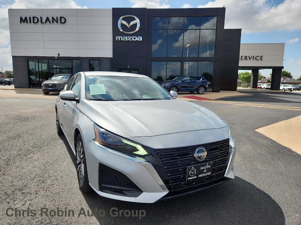 used 2023 Nissan Altima car, priced at $19,916