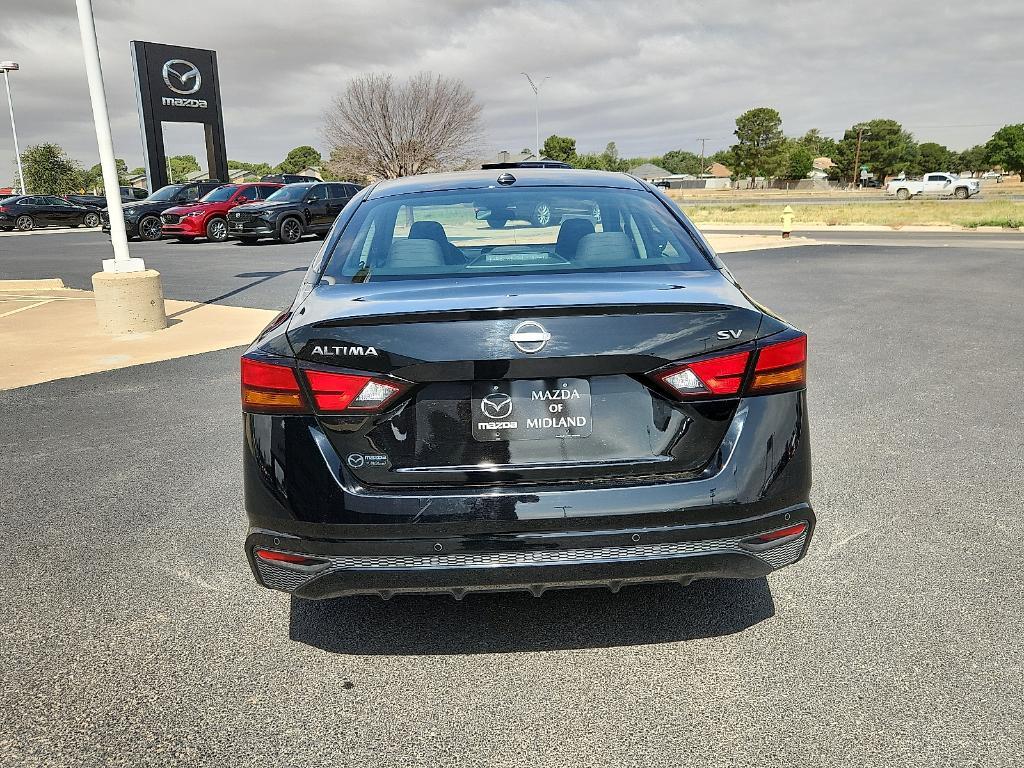 used 2023 Nissan Altima car, priced at $19,527