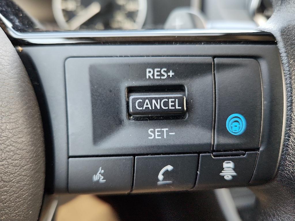 used 2023 Nissan Rogue car, priced at $22,416