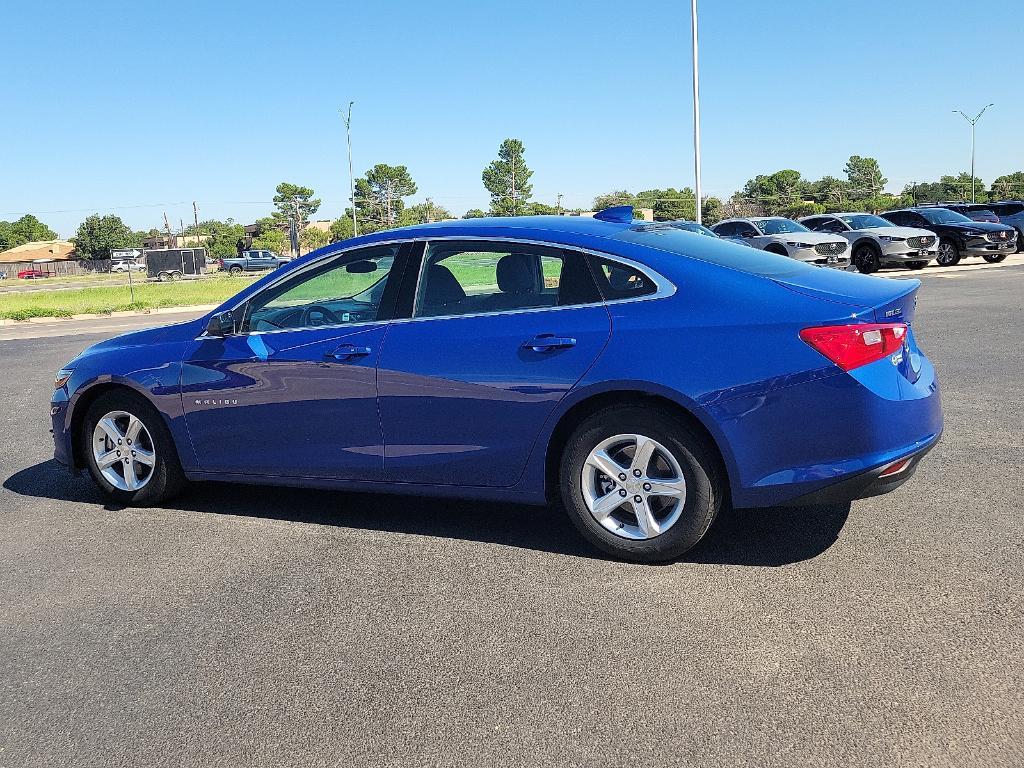 used 2023 Chevrolet Malibu car, priced at $19,984
