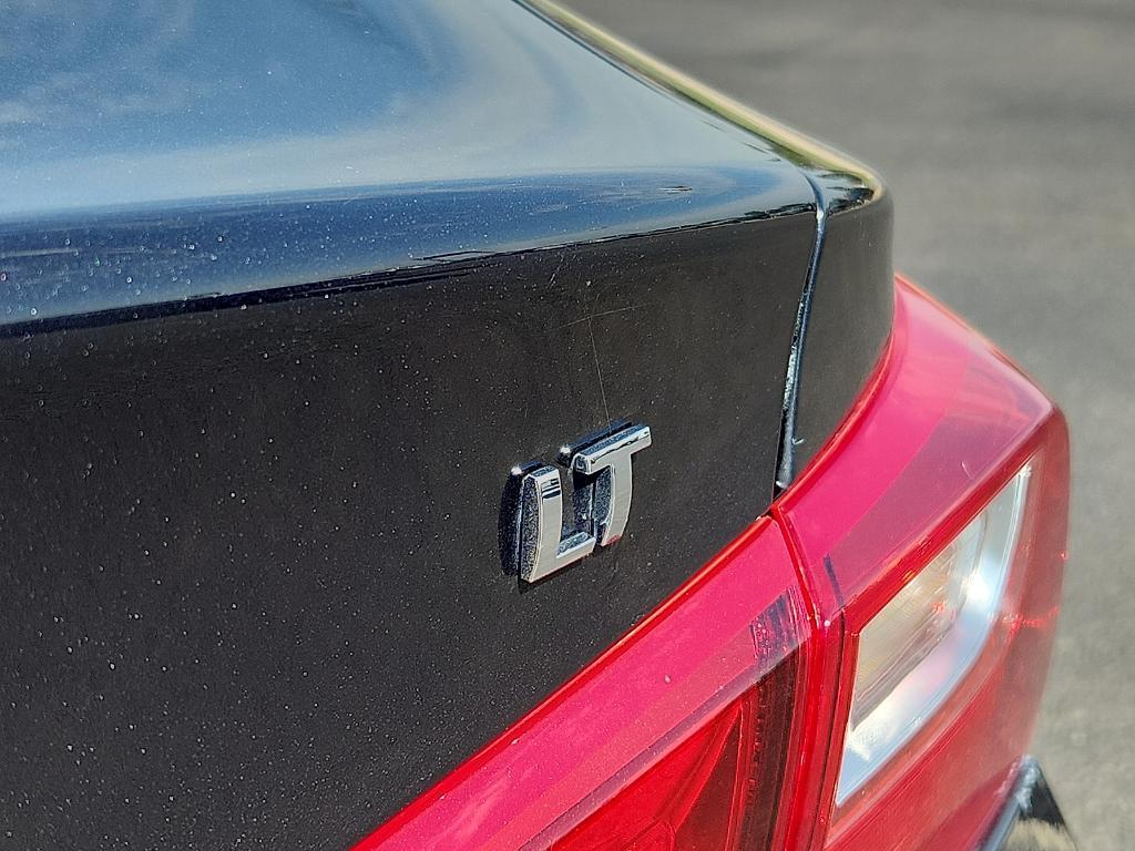 used 2023 Chevrolet Malibu car, priced at $18,550