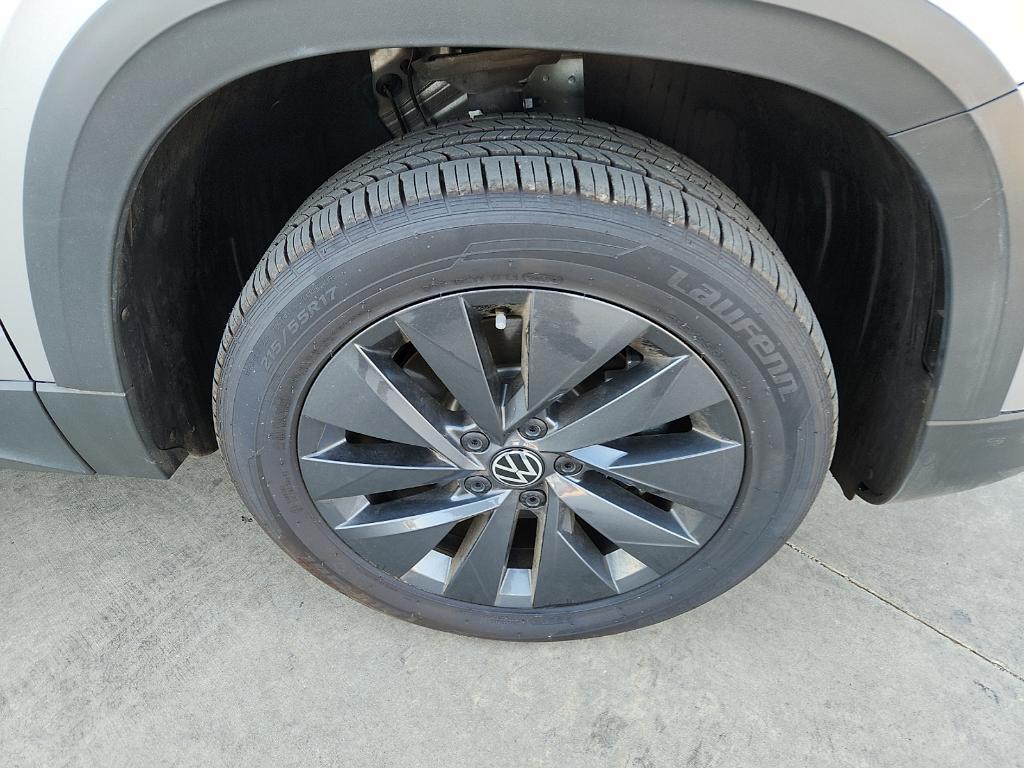 used 2024 Volkswagen Taos car, priced at $20,752