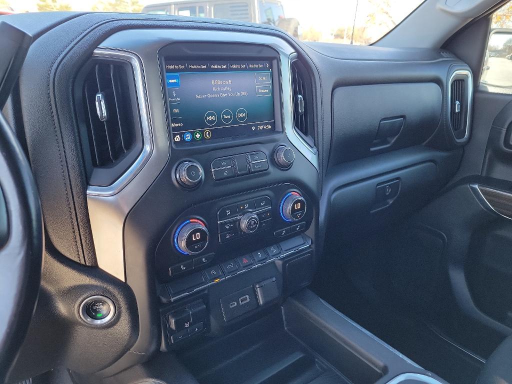 used 2021 Chevrolet Silverado 1500 car, priced at $40,284