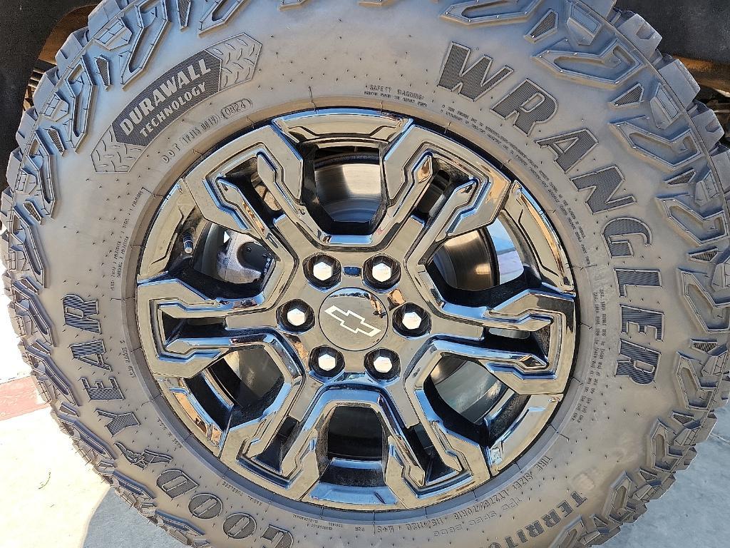 used 2024 Chevrolet Silverado 1500 car, priced at $59,995