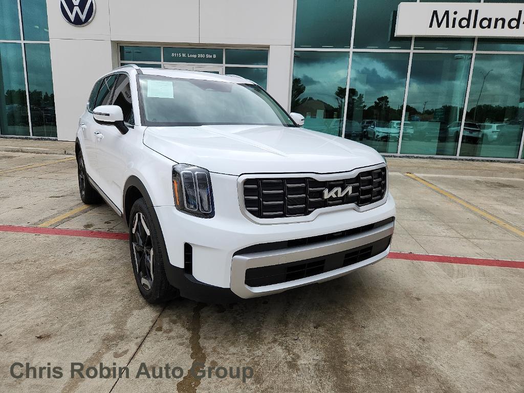 used 2023 Kia Telluride car, priced at $36,888