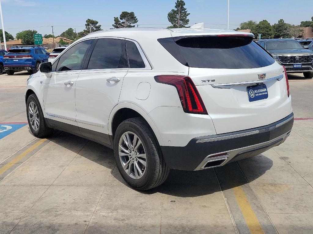 used 2022 Cadillac XT5 car, priced at $31,765