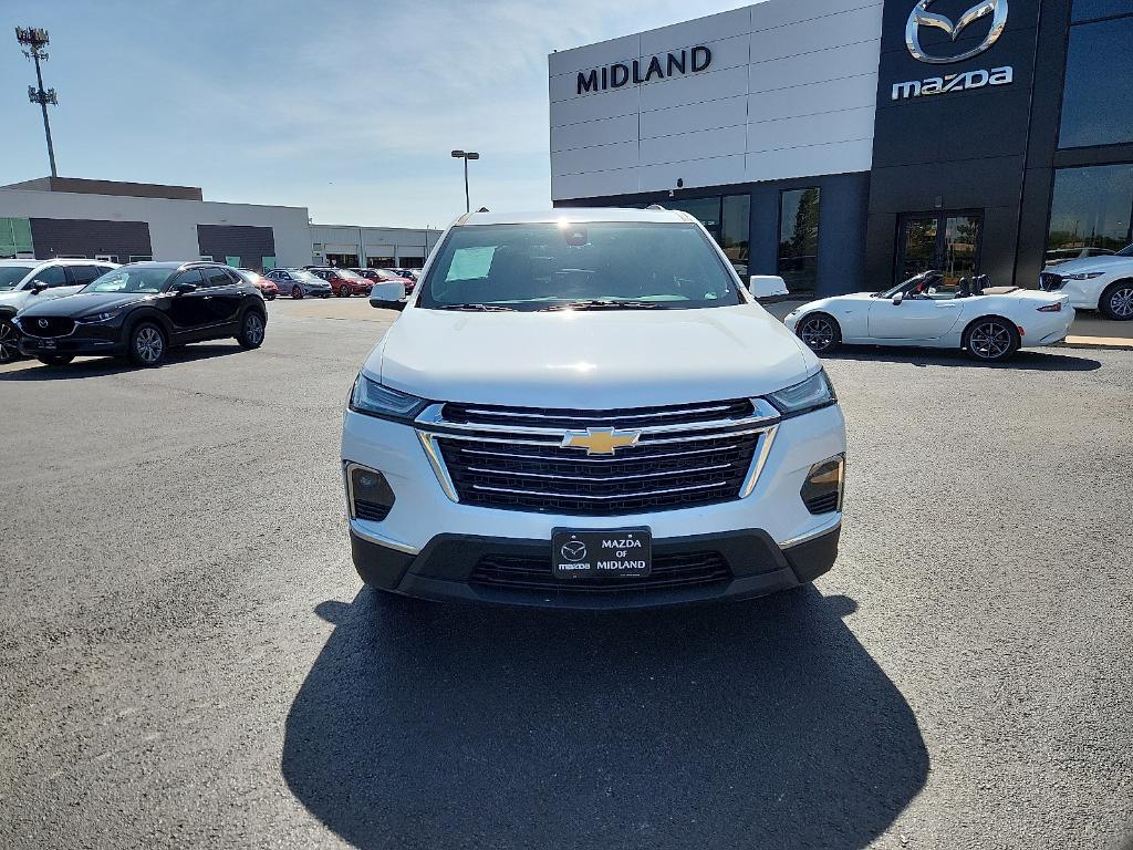 used 2022 Chevrolet Traverse car, priced at $25,216