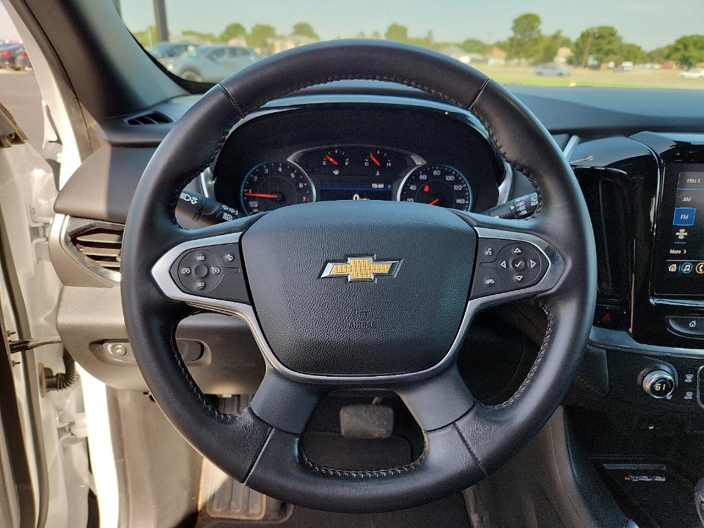 used 2022 Chevrolet Traverse car, priced at $25,216