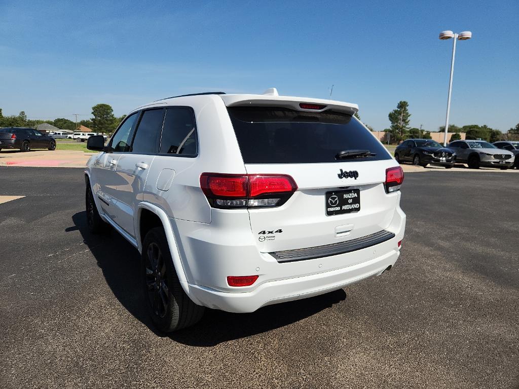 used 2022 Jeep Grand Cherokee WK car, priced at $26,175