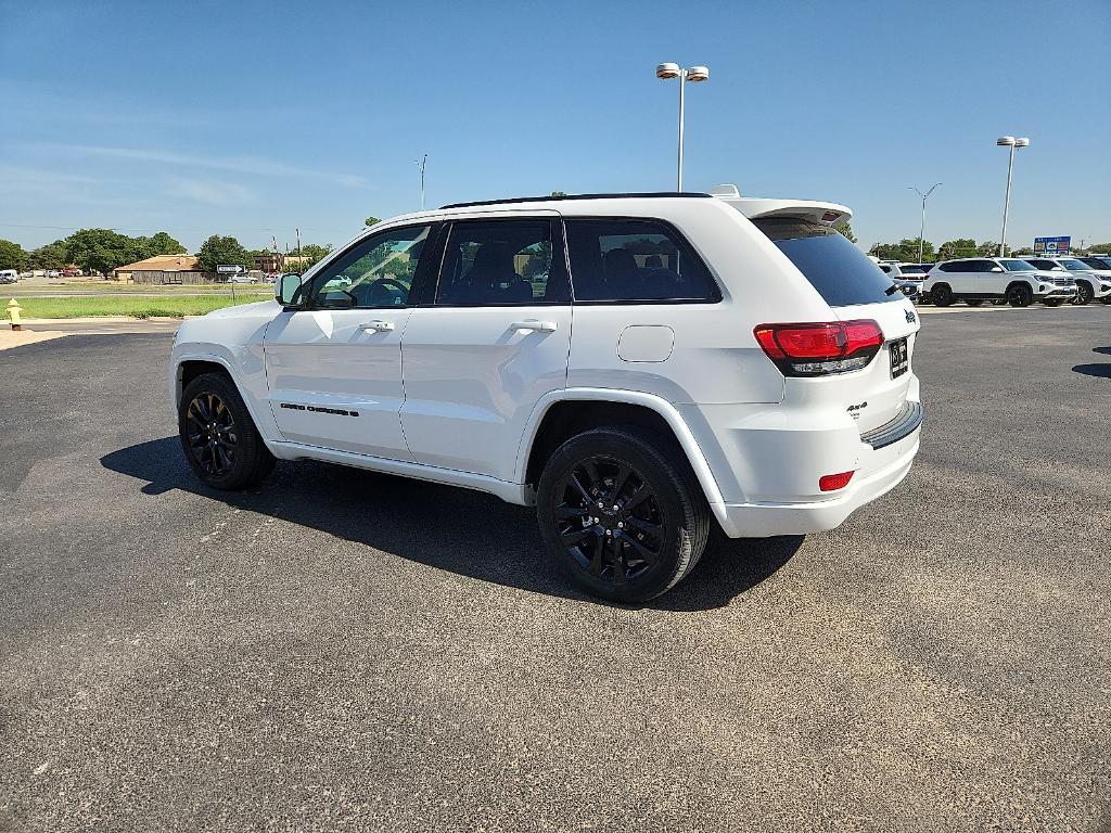 used 2022 Jeep Grand Cherokee WK car, priced at $26,175